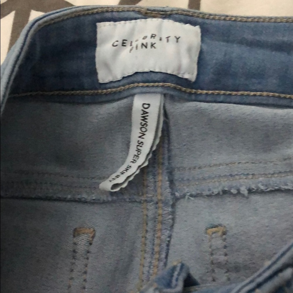 Jeans - Picture 2 of 4